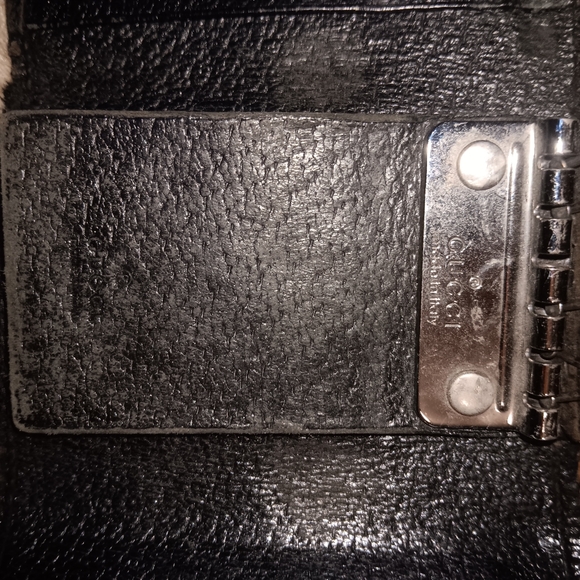 Gucci Canvas Keyholder - Picture 5 of 5